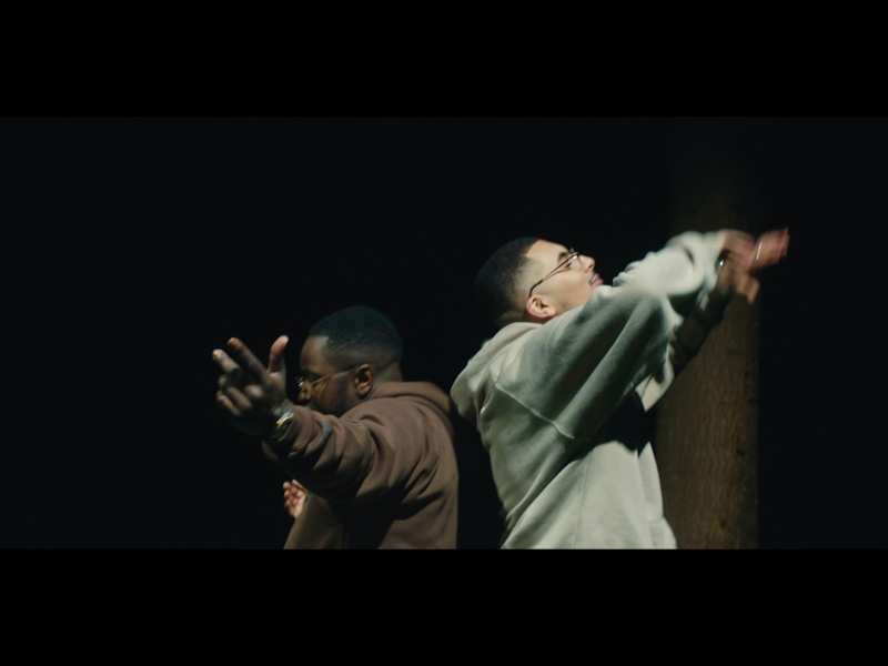 Menotté (MV) (Single)