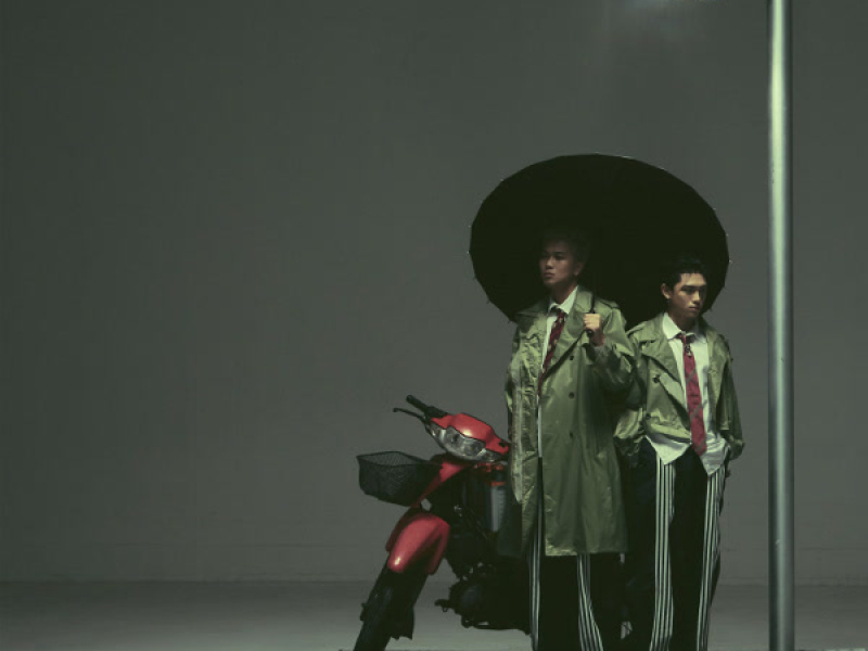 Mưa Thâm Lặng Giời (Single)