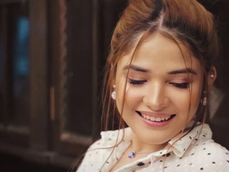 Neeliya Akhiyan (Single)