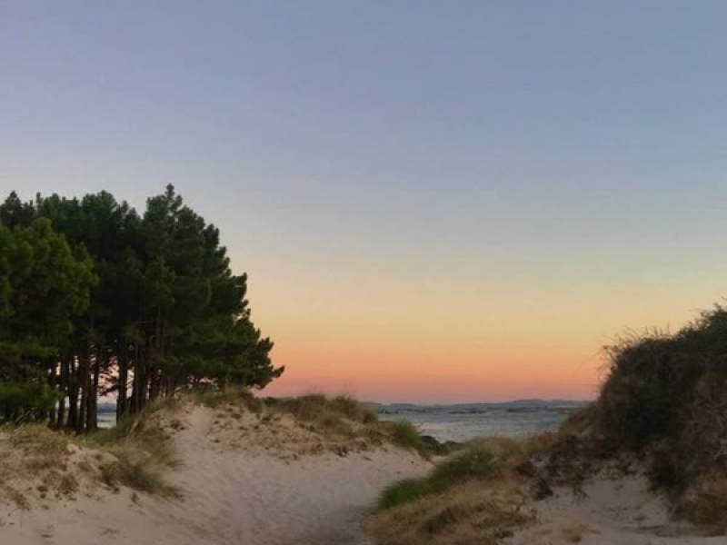 at six o'clock (Single)