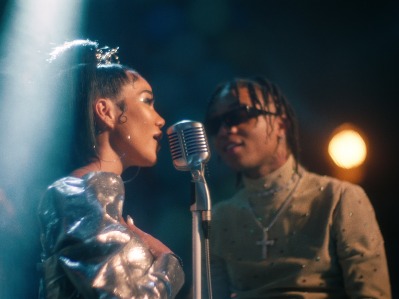 In The Dark (MV) (Single)