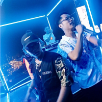 Anh Vẫn Còn (Single)