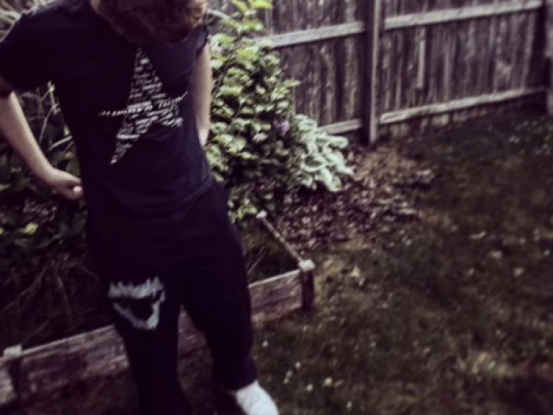 Never Learn (Single)