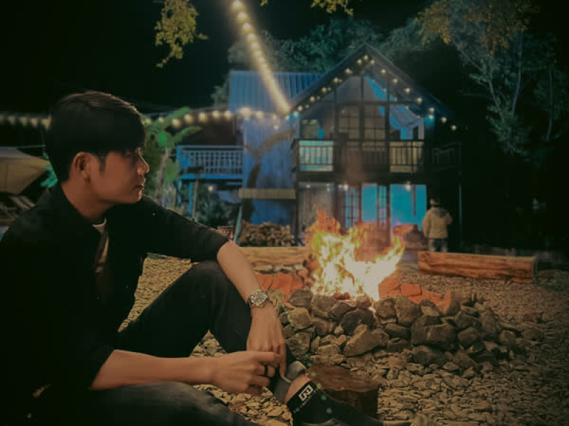 Bữa Tối Một Mình (Tuấn Smile Remix) (Single)