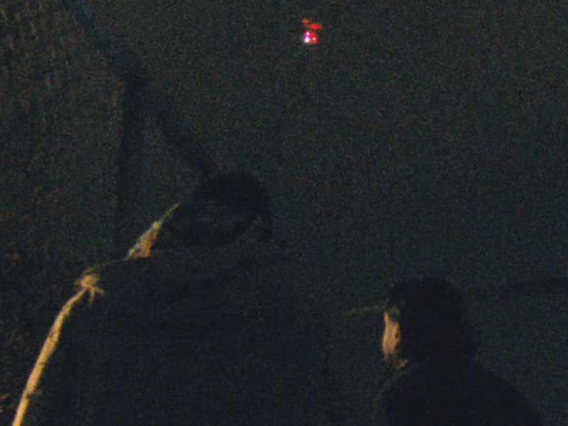 Det Skjer (feat. Jonas Benyoub) (Single)