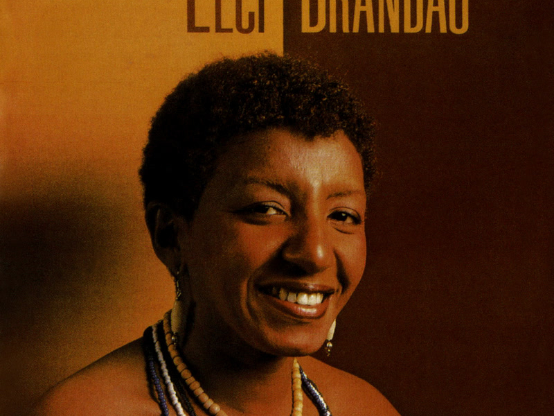 Leci Brandão