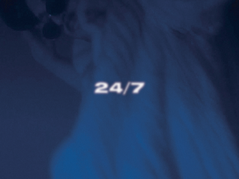 24/7