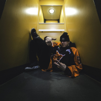 Takas mäkeen (Single)