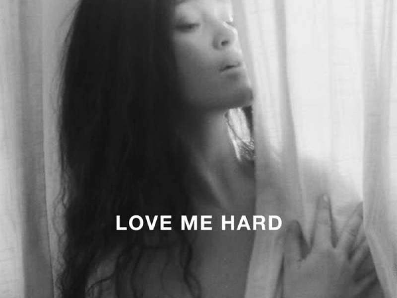 LOVE ME HARD (Single)