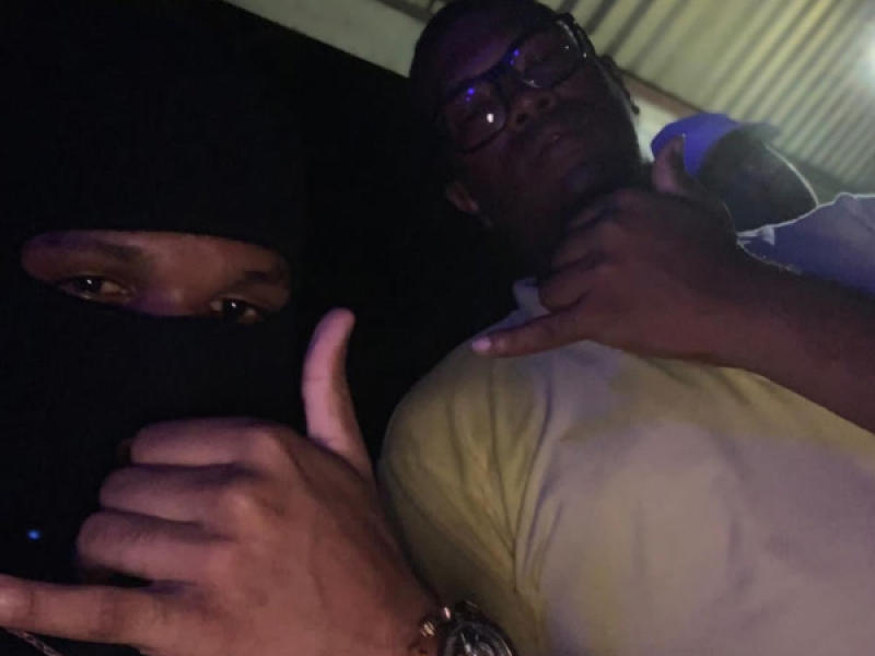 Sequência de bang bang x Tem uma mina que é ali da barra (Single)