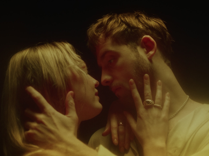 Ut med allt (Single)