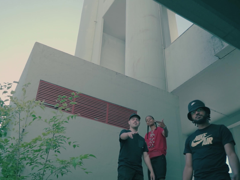 Survivors (MV) (Single)