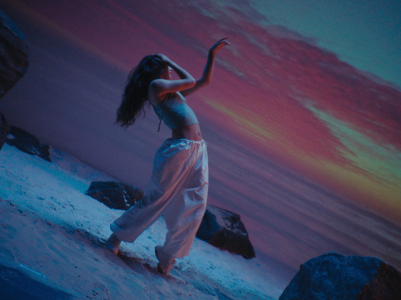 Perfect Melody (MV) (Single)