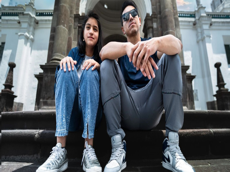 Valentía Chivo MC (feat. MIKAELA) (Single)