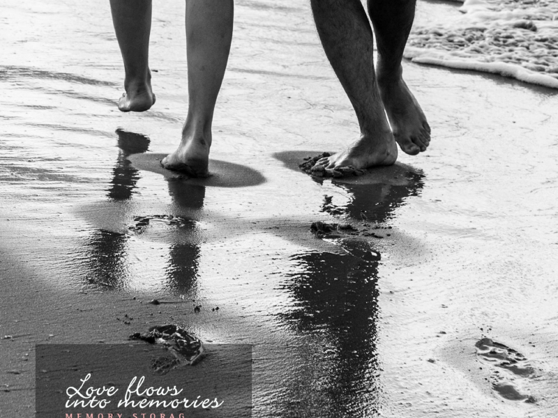 Love flows into memories. (Single)