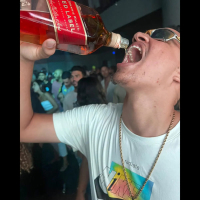 SEM TEMPO PARA ALIANÇA NO DEDO (Single)