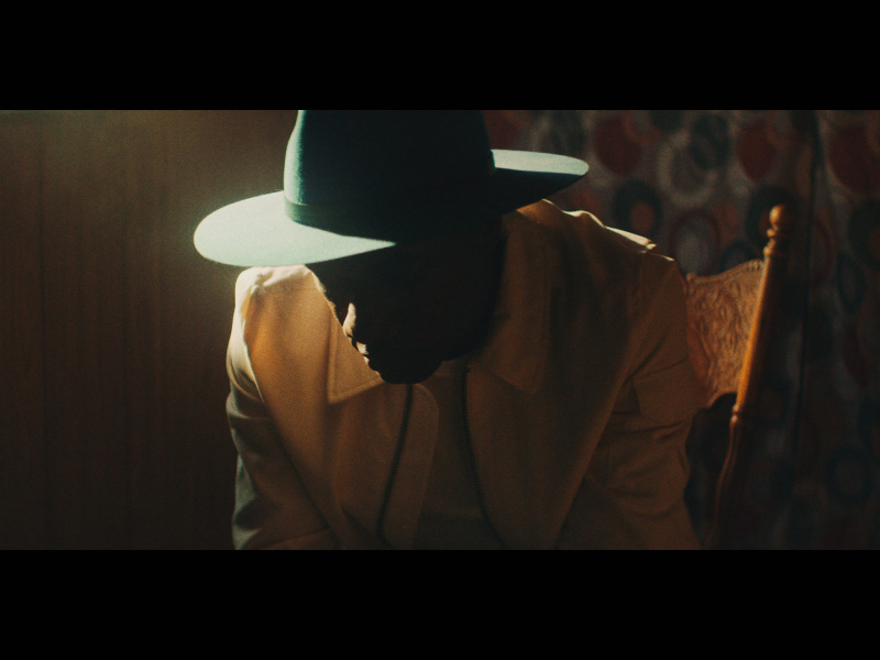 Hurt People (MV) (Single)