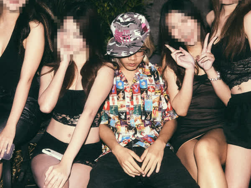 Whose Girlfriend? (Remix) (Single)