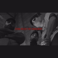 Stin Mesi Tou Polemou (Single)