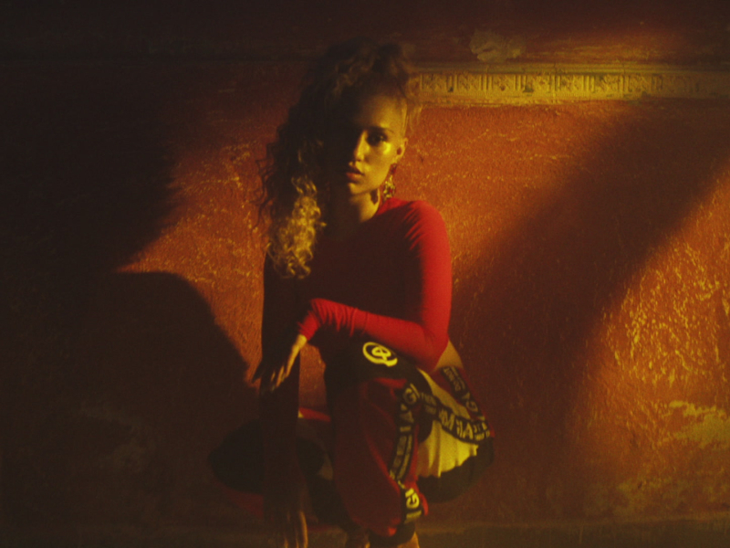 Decline (MV) (Single)