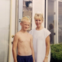 Live Forever (Single)