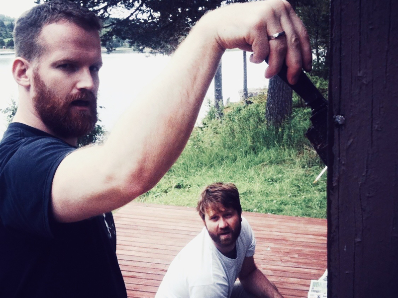 Send suppebollan, itj soddkasserollan / Korr mang bandmedlemma trengs for å beis ei hytte?