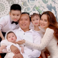 NHÀ MÌNH RẤT VUI (Single)