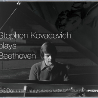 Stephen Kovacevich plays Beethoven