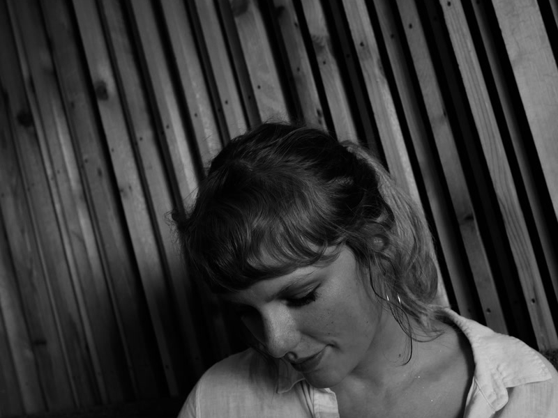 folklore: the long pond studio sessions (from the Disney+ special) (deluxe edition)