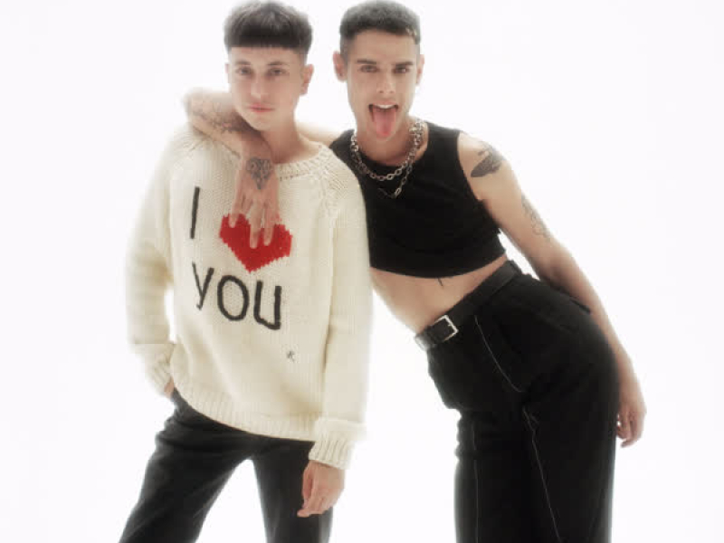 EN EL AFTER (Single)