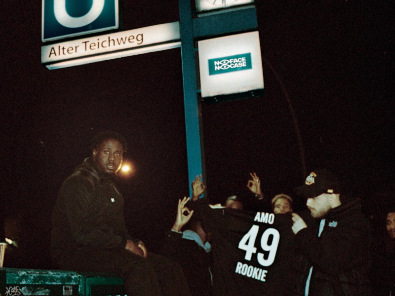 SPORTLICH AM BLOCK (Single)