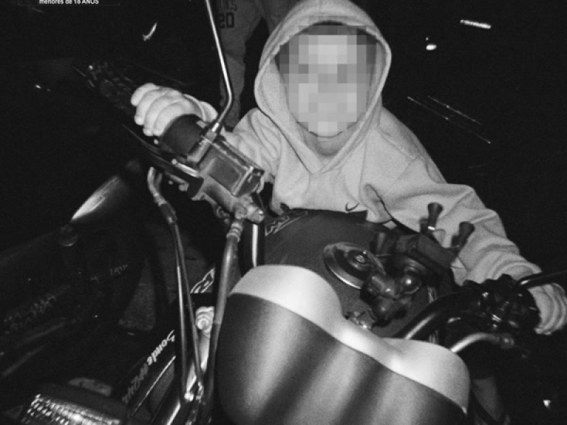 A NOITE É UMA CRIANÇA (Single)