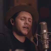 Slow Hands (Acoustic) (Single)