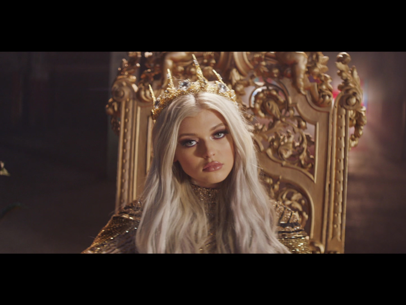 Queen (MV) (Single)