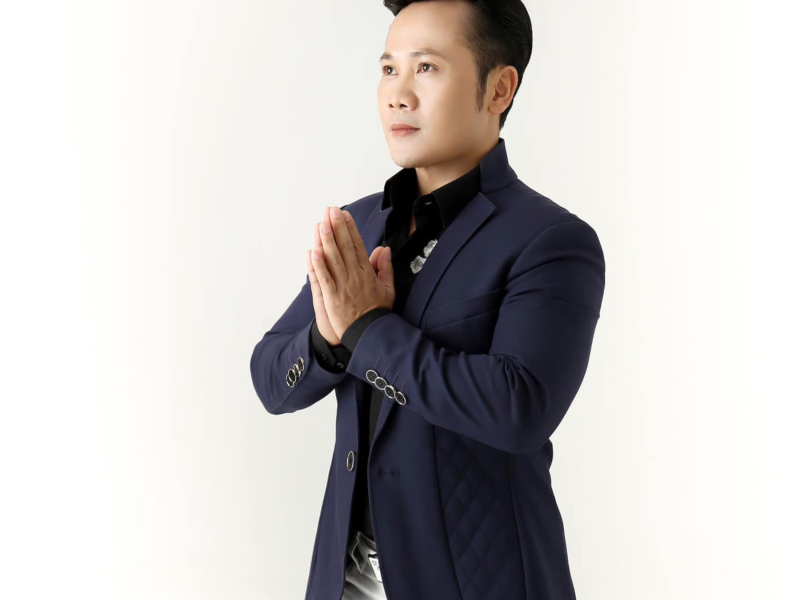 Lớn Lên Cùng Mẹ (Single)