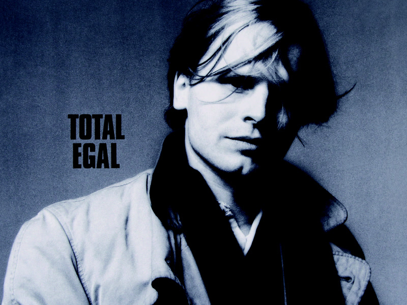 Total egal (Remastered 2016)