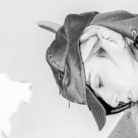 COM POT SER (Single)