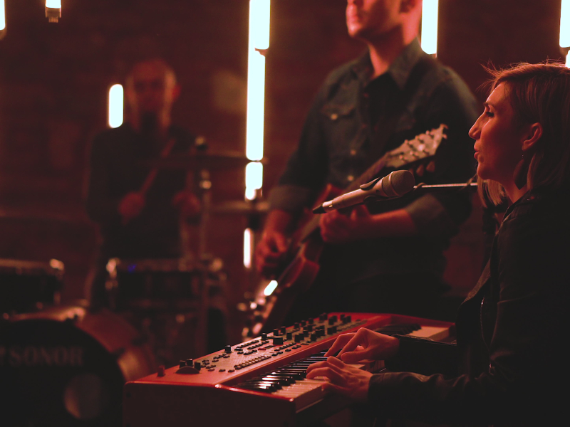 Set Our Hearts On You (Single)