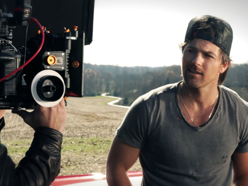 Young Love (MV) (Single)