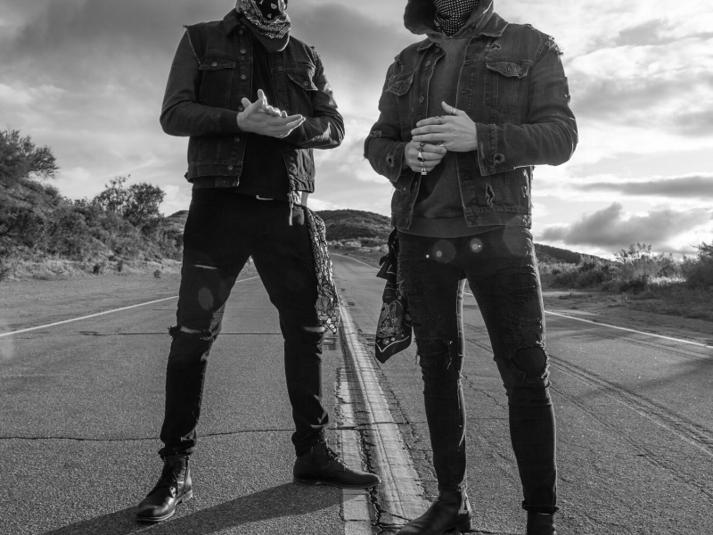 Comin' In Hot (Single)