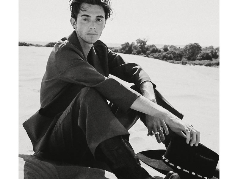 white roses (acoustic) (Single)