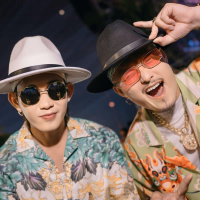 PHỦ SÓNG PHỐ BIỂN (Single)