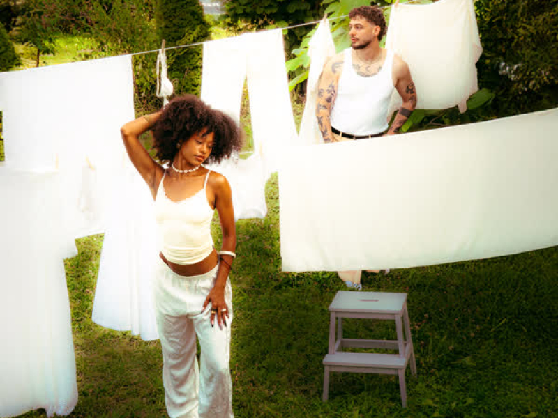 Literie Satin (Single)