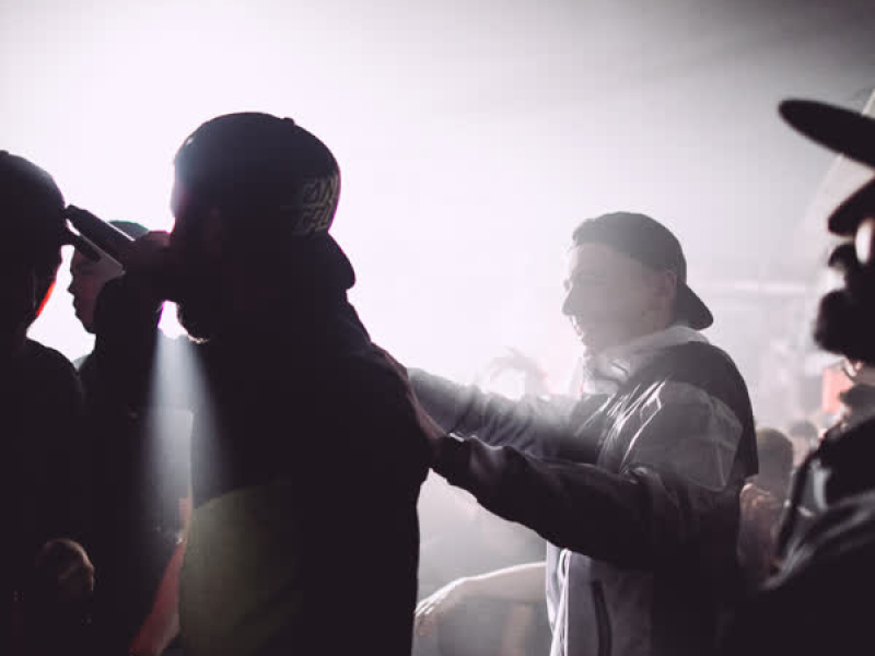 Lock off the Hing (Single)