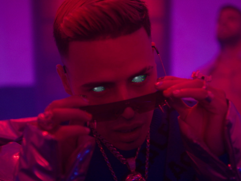 Psycho (MV) (Single)