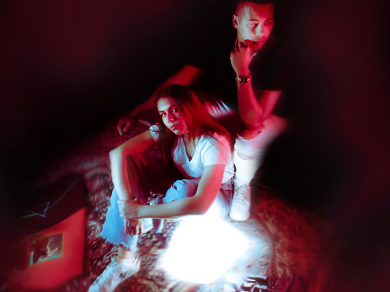 Sola nella stanza (Single)