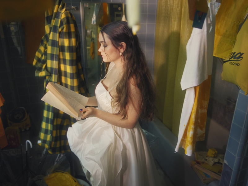 MANTRA (MV) (Single)