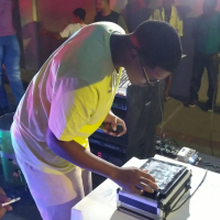 A SAIDINHA CHEGOU (Single)