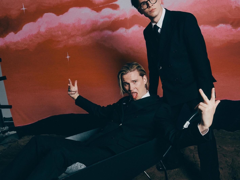 Jakbym zjadł mentosy i popił je colą (Single)