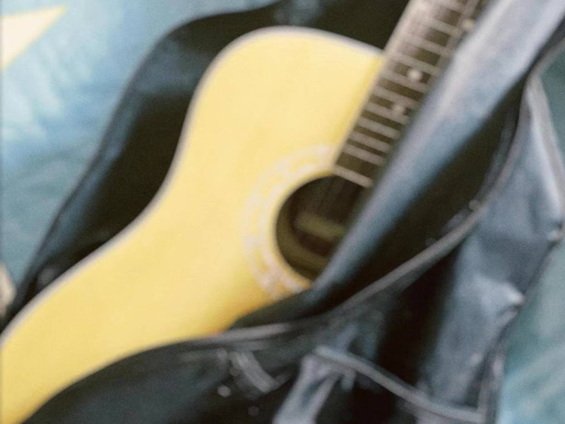 被我砸烂的吉他应该怎么修 (EP)